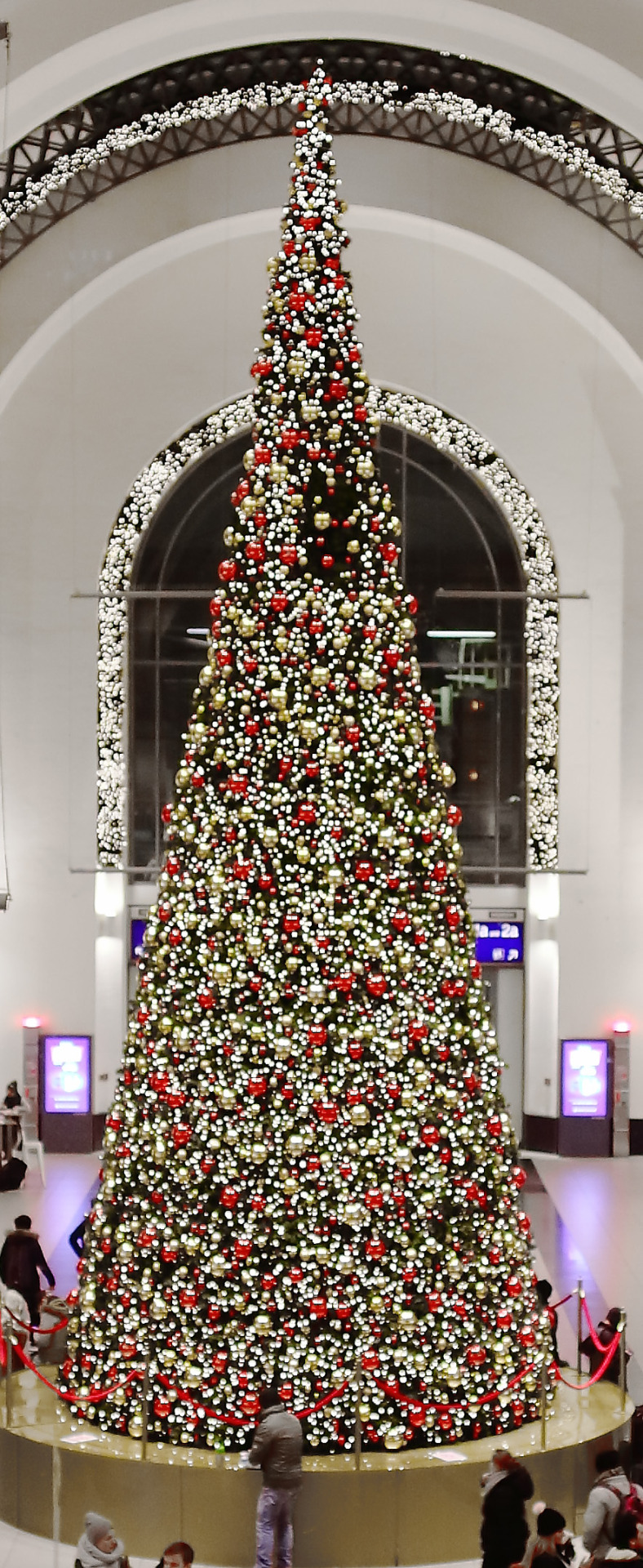 Weihnachtsturm zu Babel - Photo: Eric Reppe