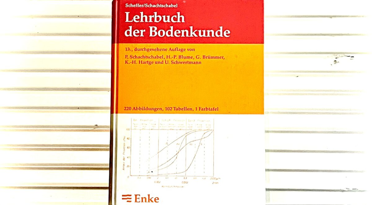 Lehrbuch der Bodenkunde