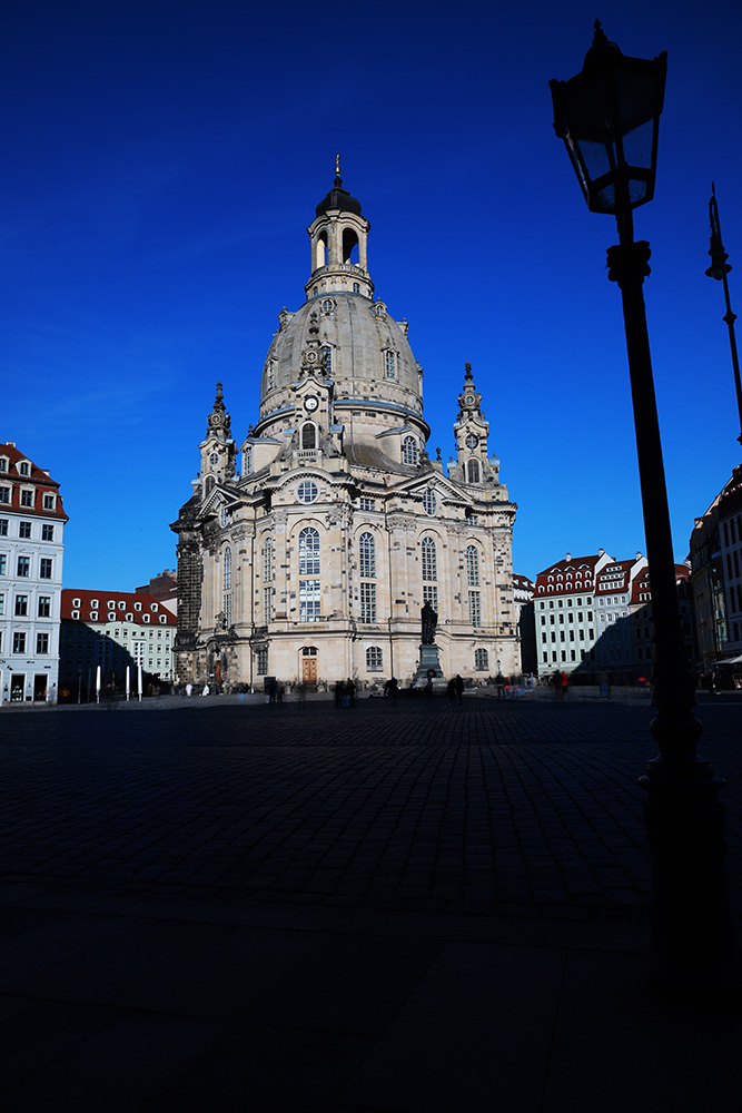 Frauenkirche Dresden bunt Foto Eric Der Haarflüsterer Sachverständiger für Immobilienwertermittlung-